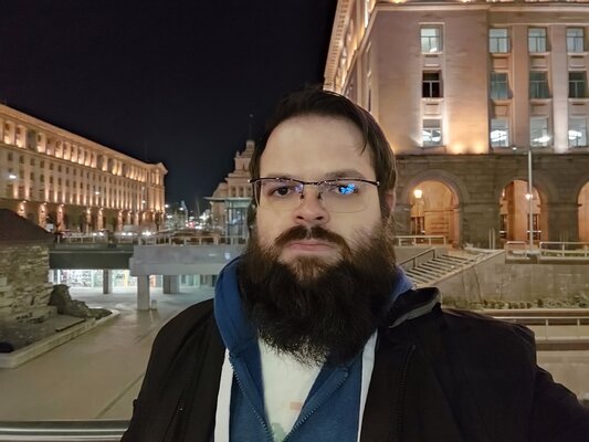 Тот редкий смартфон, который сразу хочется купить. Обзор Xiaomi 13