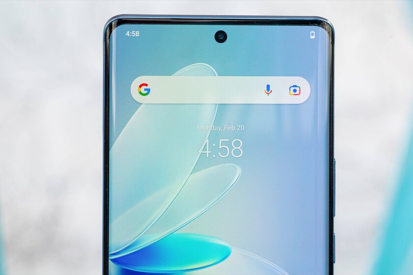 Меняет цвет корпуса и снимает почти как камерофоны. Обзор недорогого vivo V27 Pro — Дисплей. 1