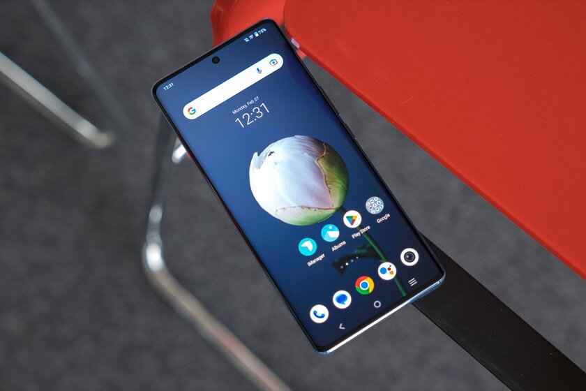 Меняет цвет корпуса и снимает почти как камерофоны. Обзор недорогого vivo V27 Pro — Отзыв. 1