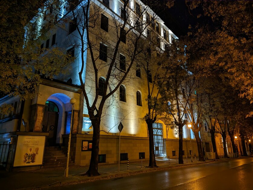 Топ телефонов с хорошей камерой в 2023: любой конкурирует с фотоаппаратами — Google Pixel 7 Pro — 69 800 рублей. 10