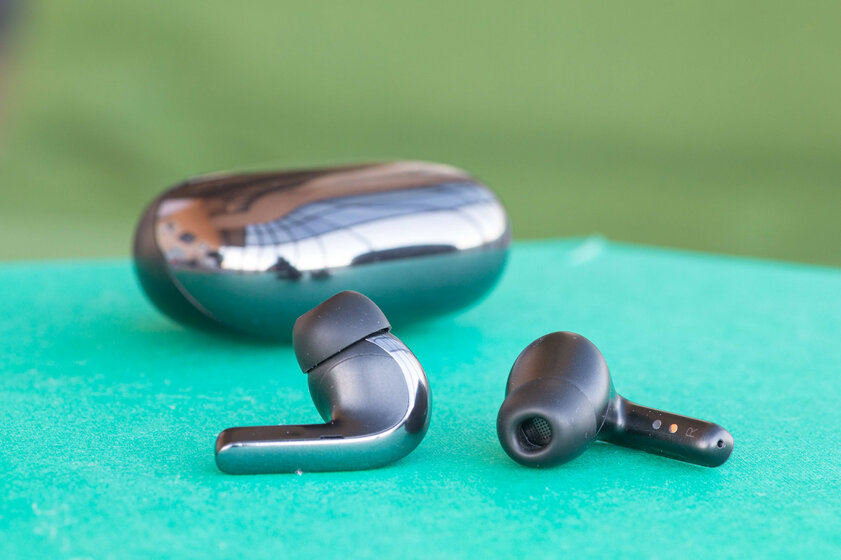 Xiaomi замахнулась на дорогие наушники — вышло двояко. Обзор Buds 4 Pro