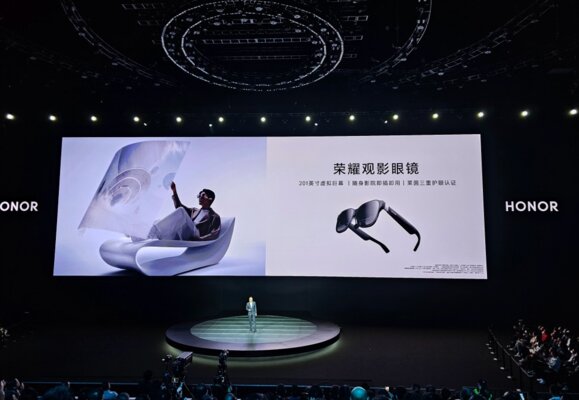 HONOR представила умные очки Movie Glasses, проецирующие картинку в 201 дюйм
