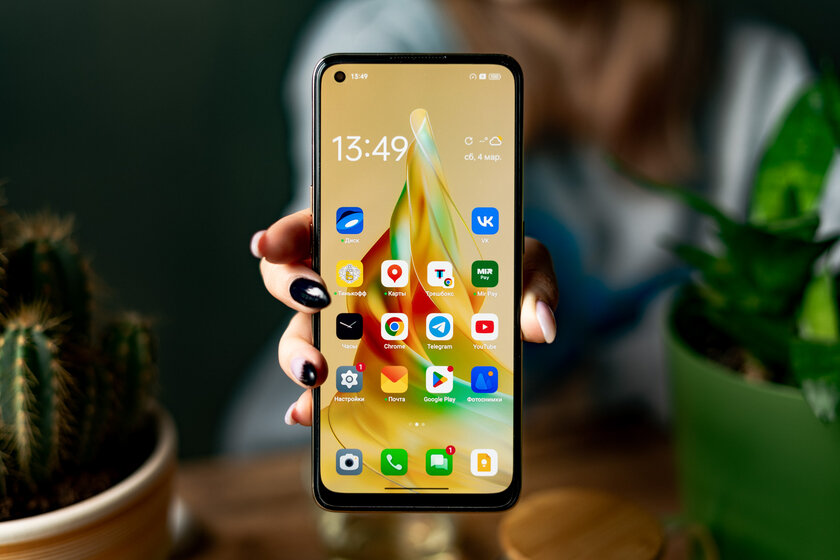 Странный, но хороший смартфон с микроскопом и кожей. Тестирую OPPO Reno8 T — Экран. 1