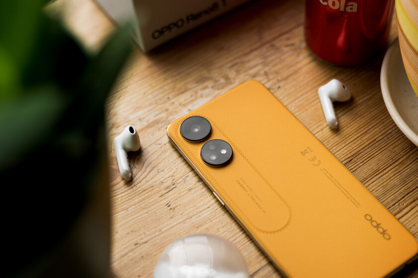 Странный, но хороший смартфон с микроскопом и кожей. Тестирую OPPO Reno8 T — Отзыв. 1