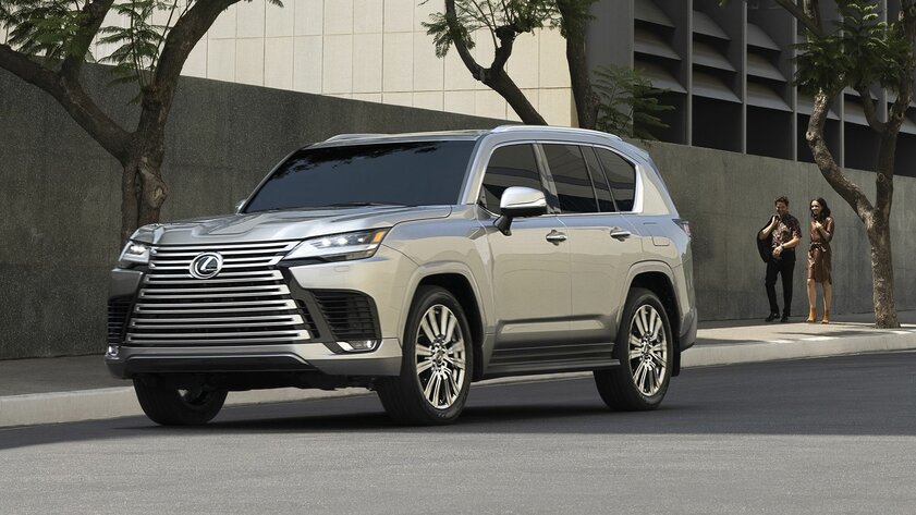 Роскошный внедорожник Lexus LX превратят в гибрид