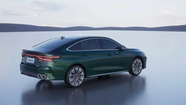 Chery представила в России седан Arrizo 8. В продаже уже в этом году