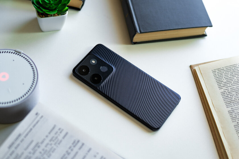 Обзор Infinix Smart 7: таким должен быть бюджетный смартфон?