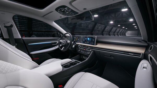 Hyundai Sonata дождался радикального фейслифтинга