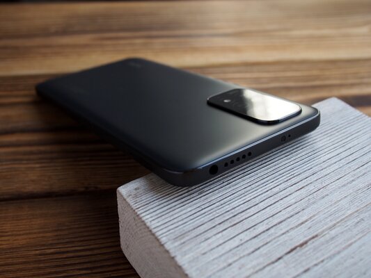 Рейтинг лучших смартфонов до 15 000 рублей: какой купить в июле 2023 — 3. Xiaomi Redmi Note 11 (4/64 ГБ). 3