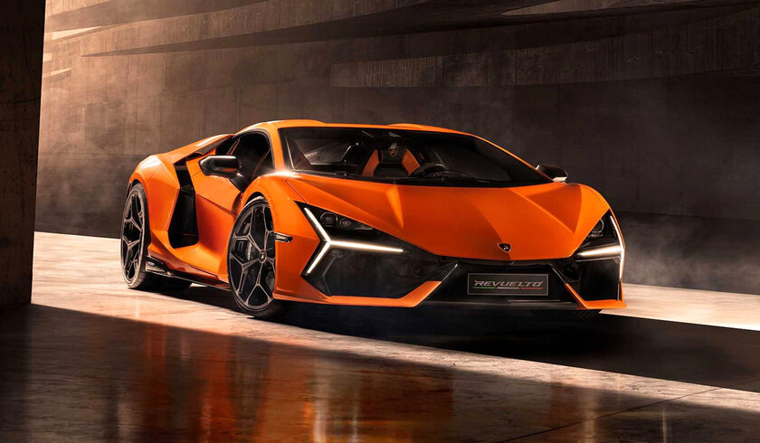 Lamborghini представила свой первый гиперкар: с гибридным мотором и стильным кузовом