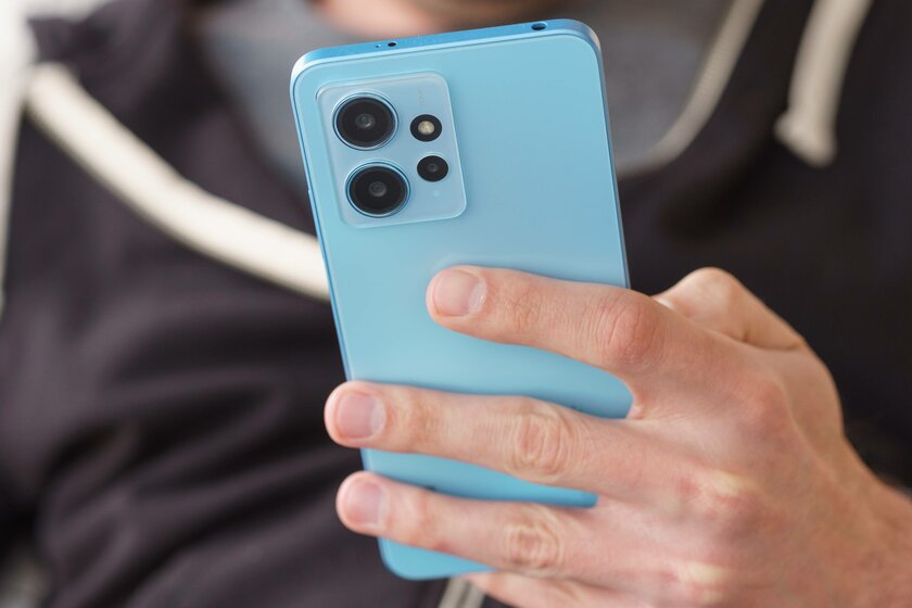 Xiaomi — это снова «топ за свои деньги». Обзор дешёвого Redmi Note 12 4G — Отзыв. 1