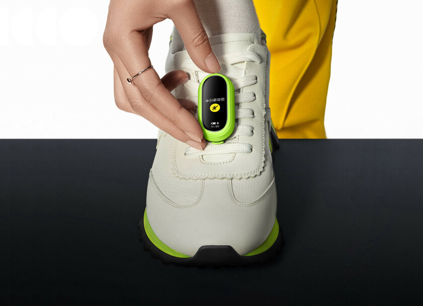 Mi Band 8 получится вплетать в… шнурки. Xiaomi объяснила, зачем это нужно