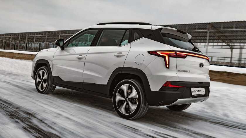 Представлена топовая комплектация Москвича 3: цифровая приборка и круговой обзор за 2,25 млн рублей