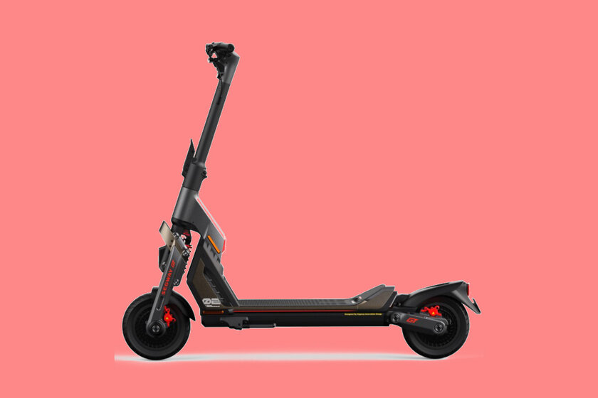 Segway представила электросамокат-молнию Kickscooter GT2P с полным приводом и скоростью 70 км/ч