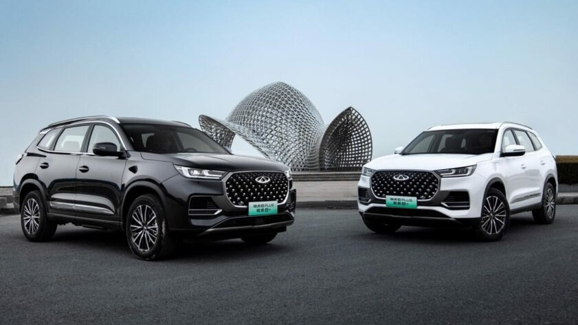 Chery привезла в Россию свой первый гибрид: продажи стартуют до конца месяца