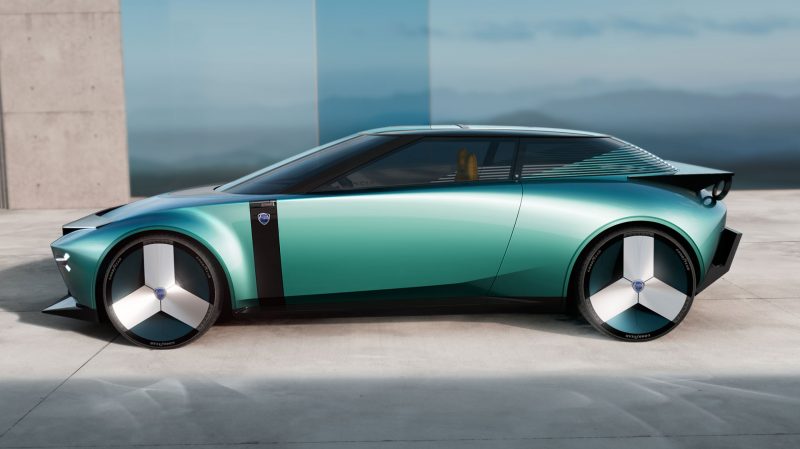 Возрождение легендарной Lancia: марка представила концепт будущего и сразу три автомобиля