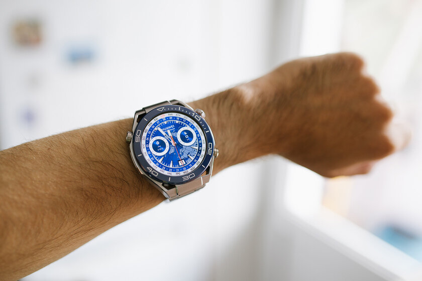 Обзор Huawei Watch Ultimate: дайверская классика с умной начинкой — Особенности внешнего вида. 6