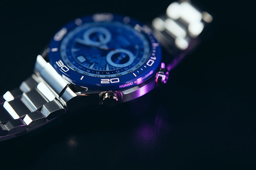 Обзор Huawei Watch Ultimate: дайверская классика с умной начинкой
