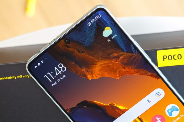 Первый Turbo-смартфон от Xiaomi — чем интересен? Тестирую Redmi Note 12 Turbo (Poco F5) — Дизайн. 7