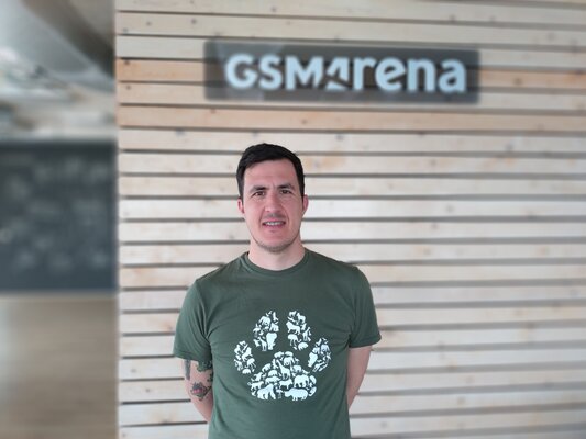 Это самый лёгкий смартфон на 5 000 мАч. Обзор среднебюджетного Sony Xperia 10 V — Камера. 7