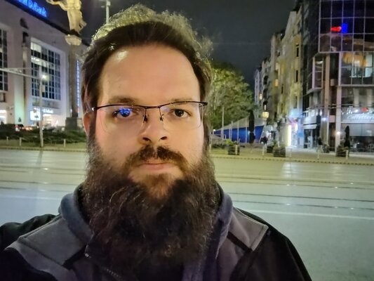 Это самый лёгкий смартфон на 5 000 мАч. Обзор среднебюджетного Sony Xperia 10 V — Камера. 81