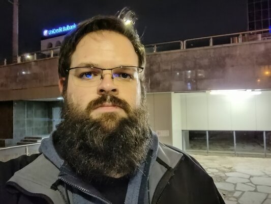 Это самый лёгкий смартфон на 5 000 мАч. Обзор среднебюджетного Sony Xperia 10 V — Камера. 83