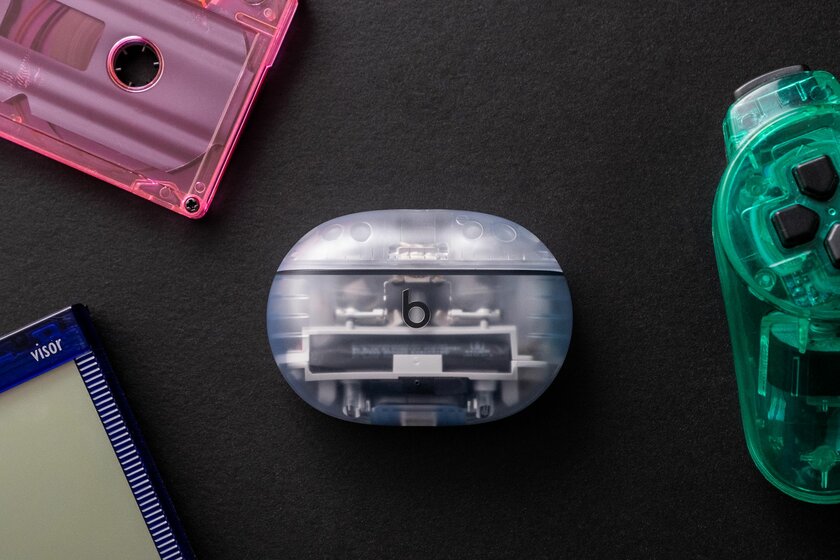 Apple сделала прозрачность лучше, чем Nothing. Обзор наушников Beats Studio Buds +