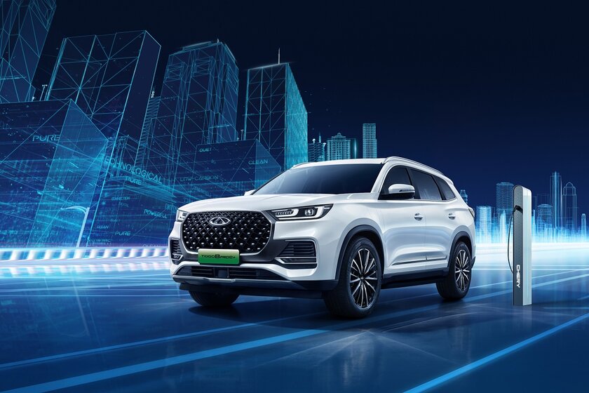 Гибридный кроссовер Chery Tiggo 8 Pro e+ продаётся в России в топовой комплектации