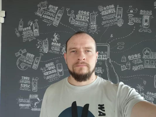 Этот необычный Xiaomi будет у каждого третьего в метро. Вот чем он хорош (и плох) — Камеры. 71