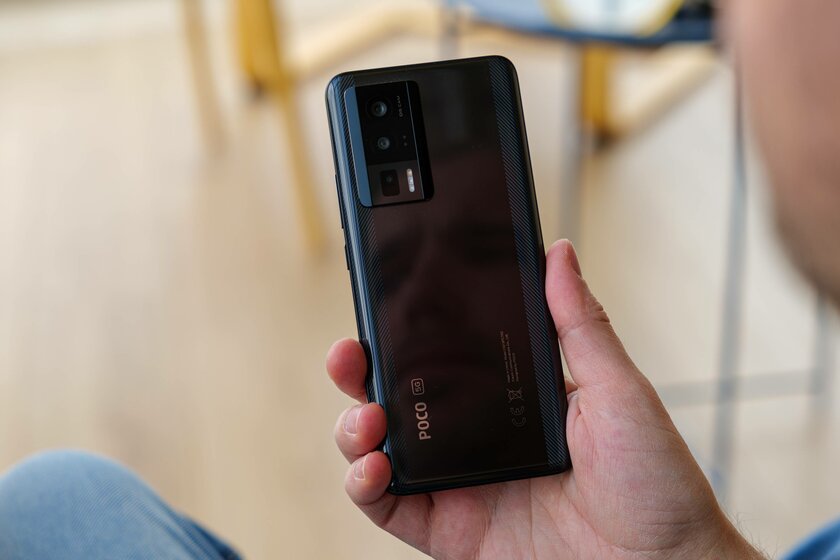 Этот необычный Xiaomi будет у каждого третьего в метро. Вот чем он хорош (и плох)