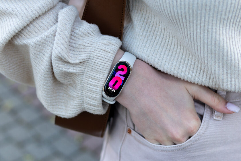 Mi Band 8 мне не понравился, но вам понравится. Обзор спорного браслета от Xiaomi