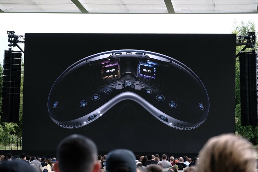 Apple представила очки смешанной реальности Vision Pro. Это компьютер на голове