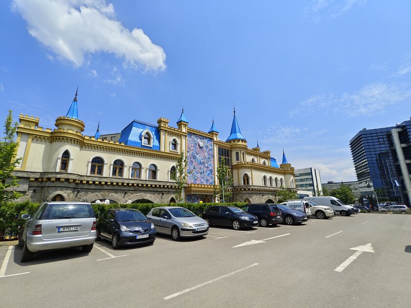 Vivo с первой попытки обошла многих конкурентов: обзор складного X Flip — Качество снимков. 44