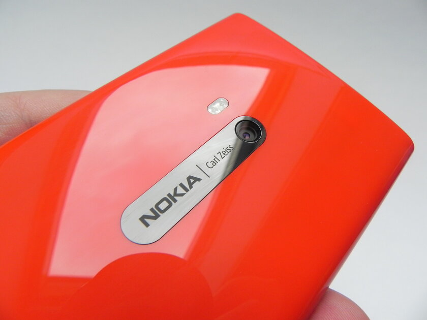 От Nokia 808 PureView до Pixel и Samsung: какие камерофоны и как изменили мобильную съёмку — Nokia Lumia 920 (2012 год). 1