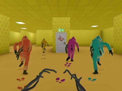Hide in The Backroom 1.8.4. Скриншот 14