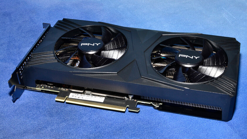 Если бы Xiaomi делала видеокарты: обзор PNY GeForce RTX 4070 Verto Dual — Дизайн корпуса. 3