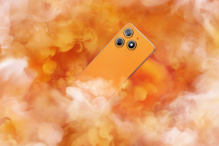 Каково пользоваться высоко­технологичным «апельсином»? Обзор Tecno SPARK 10 Magic Skin