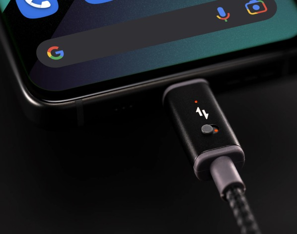 Представлен кабель OSOM: он защитит смартфоны от взлома при зарядке в общественных местах