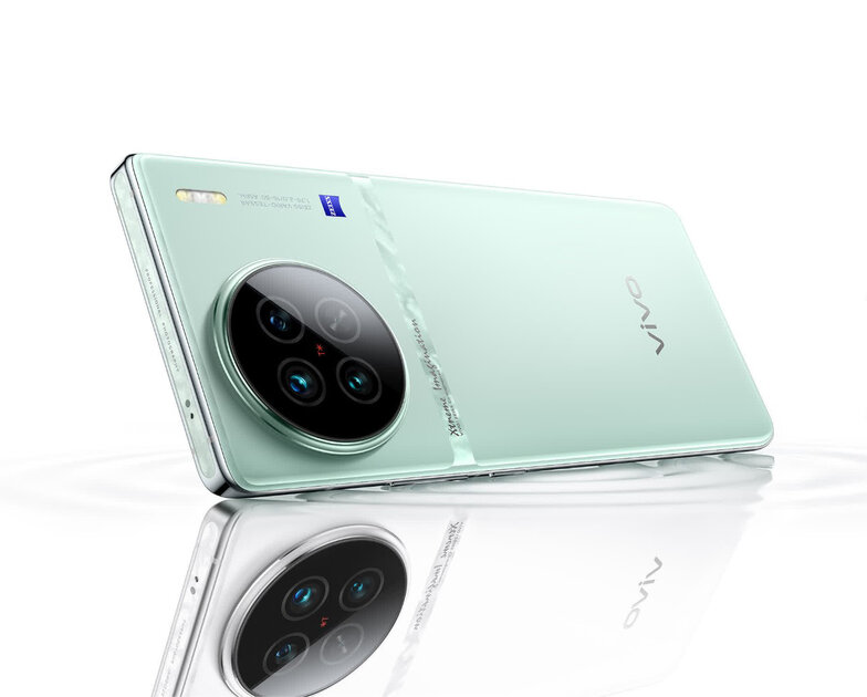 Представлен Vivo X90s: смартфон с разогнанным Dimensity 9200 и пониженным ценником