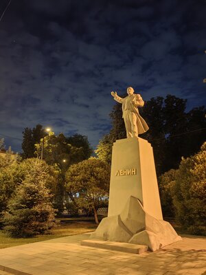 И зачем теперь флагманы? Huawei нашла формулу идеального середнячка (минус только один)