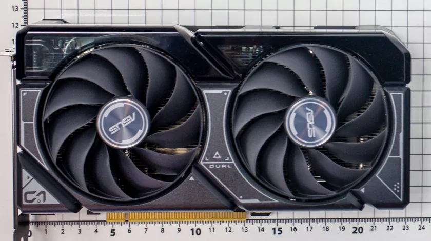 Это не видеокарта, а какая-то шутка: обзор странной RTX 4060 Dual OC от ASUS — Дизайн корпуса. 4