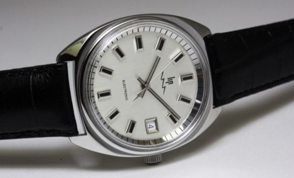 ZIIIRO, Mutewatch и другие необычные современные часы