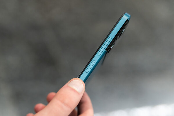 Рейтинг лучших смартфонов до 15 000 рублей: какой купить в июле 2023 — 4. Xiaomi POCO M5 (6/128 ГБ). 3