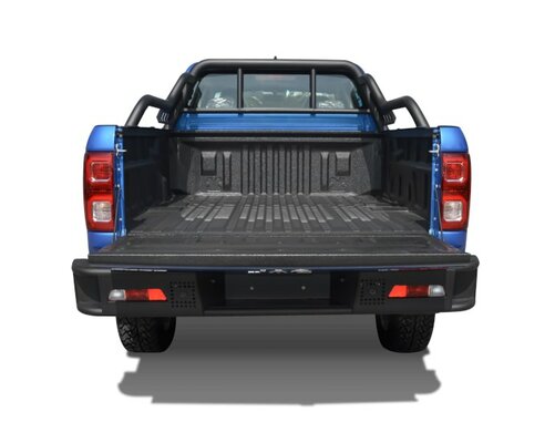 JAC привезет в Россию еще один пикап с бензиновым и дизельным моторами на выбор