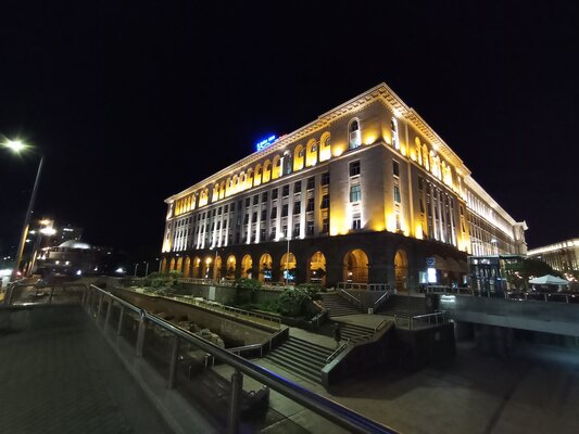 Xiaomi вспомнила, как делать дешёвые смартфоны. Тестирую самый доступный Redmi — Камеры. 40