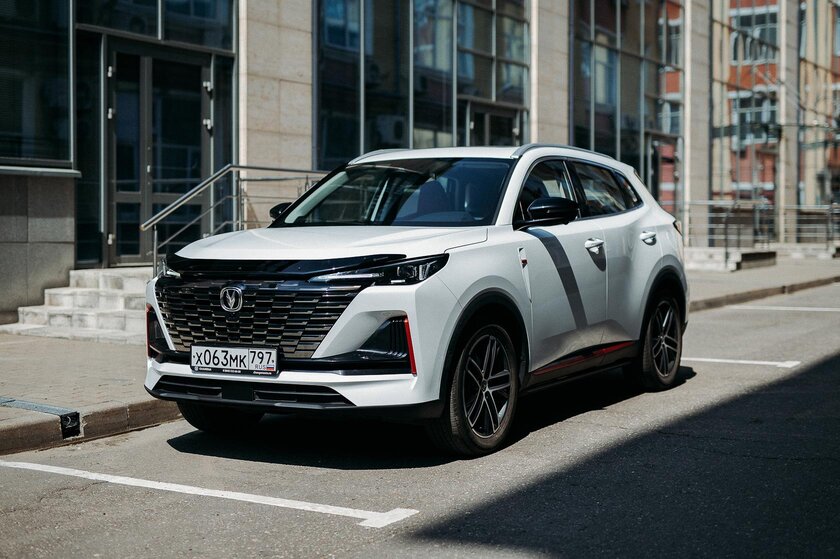 У Changan рост по всем критериям — тестирую CS55 Plus. Авто для ценителей скучной стабильности
