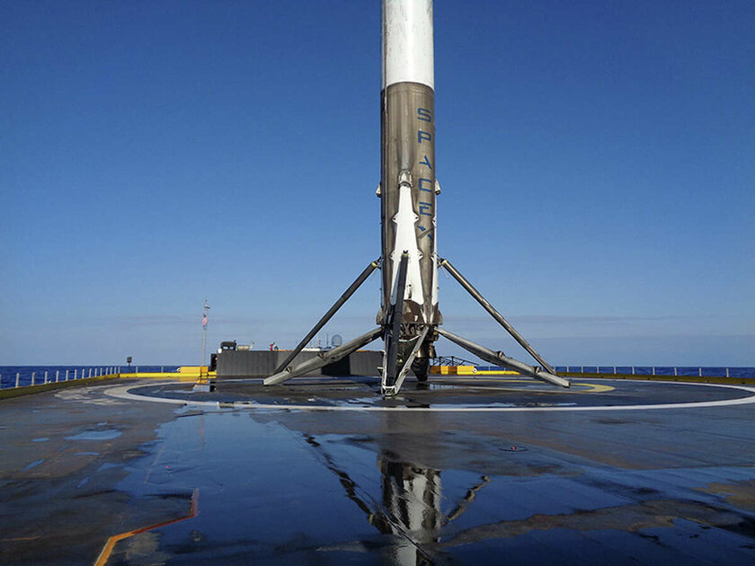 «Покупка» ракеты у России и дружба с NASA: как Илон Маск сделал SpaceX главной космокомпанией — Мечта о доступном космосе сбылась. 2