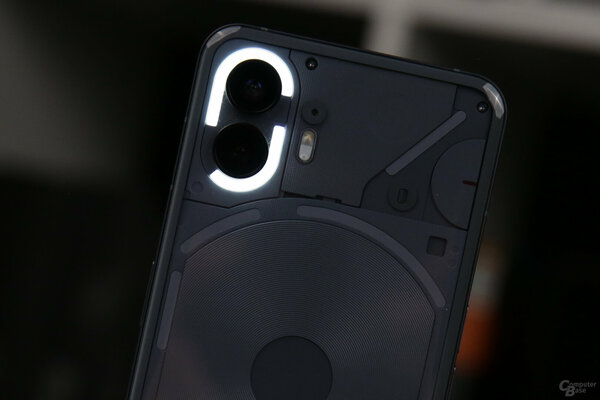 Представлен Nothing Phone (2): новый «прозрачный» смартфон с флагманским Snapdragon 8+ Gen 1