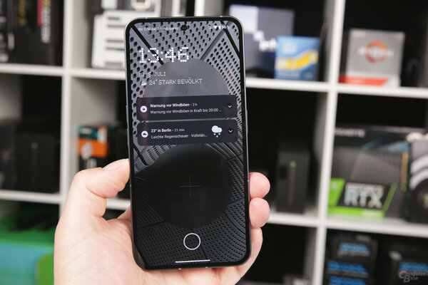 Представлен Nothing Phone (2): новый «прозрачный» смартфон с флагманским Snapdragon 8+ Gen 1