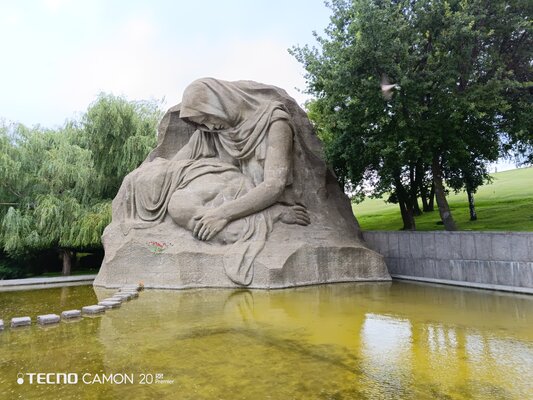 Поджигали воду, слушали пески, фотографировали звёзды: как прошёл совместный пресс-тур TECNO и Haval